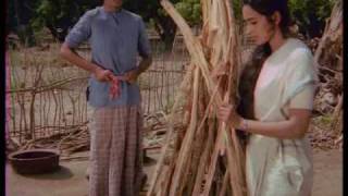 Saudagar  413  Bollywood Movie  Nutan Amitabh Bachchan amp Padma Khanna [upl. by Shawna926]