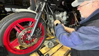 Gewinde ausgerissen im Zylinderkopf Schwierige Reparatur möglich Honda CB 750 Folge 4 [upl. by Ocinom]