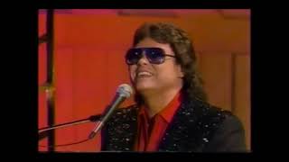 Ronnie Milsap  Prisoner of the Highway live [upl. by Nylecaj219]