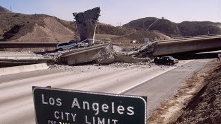 Magnitude 44 earthquake shakes Los Angeles [upl. by Tonye]