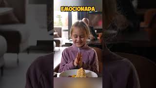 ¡Indignante Dueña de restaurante humilla a niña y mozo renuncia youtubeshorts [upl. by Akemahs460]