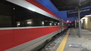 Frecciarossa 1000 ETR400 MilanoTaranto in transito nella stazione di Pontecagnano Salerno [upl. by Sandy]