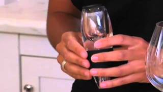 How to Use the Vinturi Wine Aerator [upl. by Pliam]