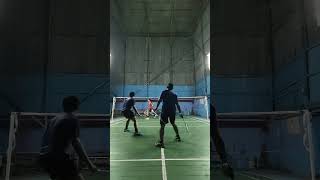 main sengit di kala hujan  sekawan badminton [upl. by Driskill834]