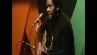 Bill Withers quotGrandmas Handsquot beautiful tribute intro to his Grandma [upl. by Price]