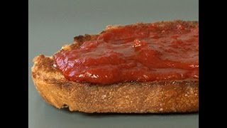 Come fare il pan tumaca bruschetta spagnola  videoricette di cucina spagnola [upl. by Nelag]