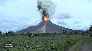 Volcano Eruption  Gunung Sinabung Erupsi  Volcanoes 101  Travel [upl. by Evanthe]