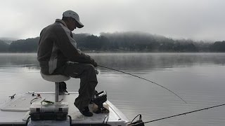 Technique de la pêche à la verticale [upl. by Mandi]