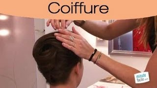 Comment faire un chignon banane [upl. by Searby]