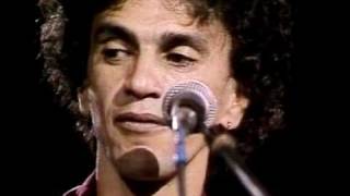 Caetano Veloso Canta Amalia Rodrigues  Estranha Forma de Vida [upl. by Fia]