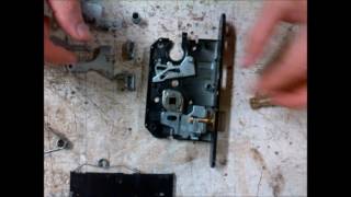 Reconstructing a door lock mechanism [upl. by Antone]