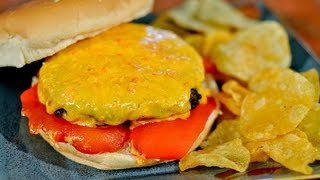 Recipe for a Pimento Cheese Burger [upl. by Prince526]