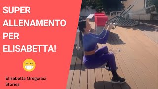 Il super allenamento di Elisabetta Gregoraci dal suo terrazzo di Montecarlo 🏋️‍♀️ [upl. by Cobby]