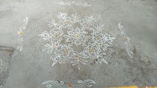 Ganeshchaturthi special rangoli designsVinayakachavitimuggulapotimugguluroundshapemelikalamuggulu [upl. by Niamor]