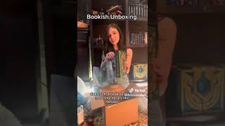 Chrissy Costanza unboxing gadgets and stuff [upl. by Kalina]