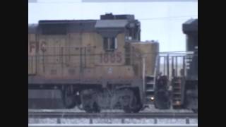 Union Pacific Locomotive Fire D840B [upl. by Howlond]