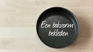 Bakvorm met bakpapier bekleden  Allrecipesnl [upl. by Selin]