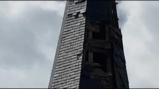 VIDÉO En LoiretCher la foudre a fait des dégâts népargnant pas le clocher dune église [upl. by Rondon753]