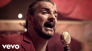 Ricardo Arjona  El Que Olvida A Solas Con el Circo Soledad [upl. by Airehc]