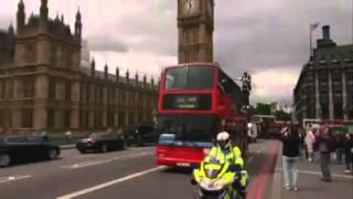 Dynamo magician impossible levitates on side of london bus AMAZING 2013 [upl. by Airdnala]