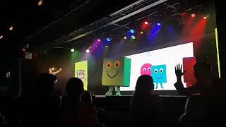 Mister Maker and the shapes I am a rectangle Butlins Bognor Regis 2018 [upl. by Einor628]