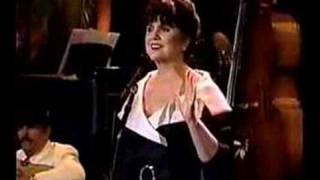 Linda Ronstadt quotFrenesiquot [upl. by Ajile]