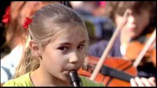 Avro Prinsengracht Lucie Horsch Hongaarse dans nr5Brahms [upl. by Horbal]