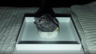 Extremely Hot Uraninite Pitchblende Crystal Mass From Shinkolobwe Mine [upl. by Wilhelm]