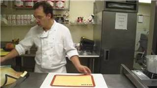 Kitchen Tools  How to Use Silicone Baking Trays [upl. by Leverett]