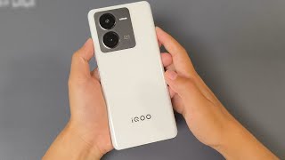 iQOO Z8 5G Hands On Review Camera Test Gaming Test [upl. by Aydin]