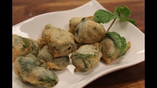 Spinach and Cheese Fritters  Sanjeev Kapoor Khazana [upl. by Nellad]