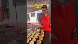 Las famosas gorditas de nata en tianguis el baratillo Gorditas Nata antojos viral parati [upl. by Anoiuq841]