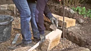 DIY Handbuch GaLaBau 03 Mauern mit Natursteinen [upl. by Nogaem462]