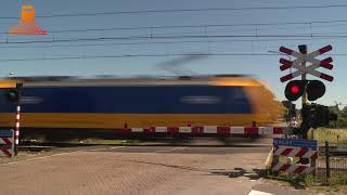 DUTCH RAILROAD CROSSING  Prinsenbeek  Spoorstraat [upl. by Utica]