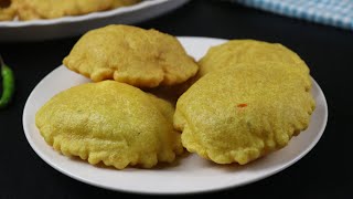 সুজি ও ডিমের ঝাল পোয়া পিঠা বা তেলের পিঠা  Dim Pitha Jhal Pitha  Dimer jhal pitha  Jhal Pua pitha [upl. by Cogswell]