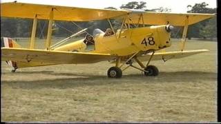 DE HAVILLAND TIGER MOTH CLUBS ANNUAL INTERNATIONAL MOTH RALLY WOBURN ABBEY [upl. by Fabozzi]