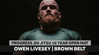 Owen Livesey puts a foot sweep seminar on brown belt [upl. by Dysart]