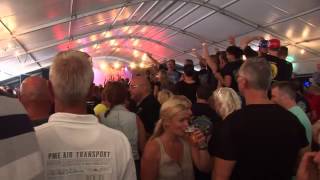 Wagenbouwersfeestfeesttent Vollenhove [upl. by Fadden]