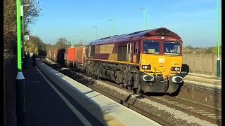 Non stop FREIGHT and more through from Tamworth 12th November 2022 [upl. by Boyce980]