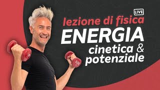 cosè lenergia cinetica e potenziale LEZIONE su definizione formule esempi e problemi risolti [upl. by Imoyik]