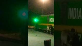 Green light show🇮🇳 locopailt🇮🇳 Depachar train station🇮🇳 [upl. by Jobyna]