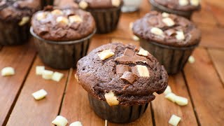 Schoko Muffins Rezept  saftig amp fluffig  Einfach ein Genuss [upl. by Rebmyt]