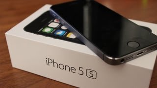 iPhone 5s Unboxing and First ImpressionsHD [upl. by Adnahsar]