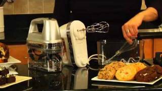 Cuisinart Power Advantage HM90BCS 9 Speed Hand Mixer with Storage Case [upl. by Goles]