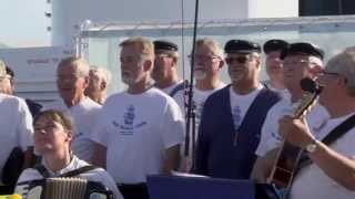 MS AMADEA legt nach OSTSEE KREUZFAHRT im Hafen TRAVEMÜNDE an  PHOENIX REISEN TV  FOLGE 42 [upl. by Yasmar]