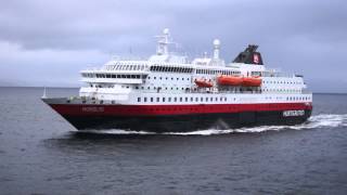 horn battle hurtigruten [upl. by Lorianne431]