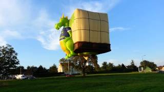 Bridgeyate Bristol Palletways balloon having problems Aug 7th 2014 [upl. by Dellora]