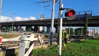 Padova 12enne investita da un treno merci e gravissima [upl. by Denzil]