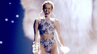 Miley Cyrus  Wrecking Ball Live on American Music Awards HD [upl. by Irroc]