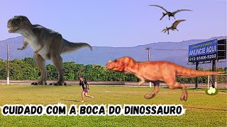 Dinossauros A Incrível Luta Inspirada Em Jurassic Park cuidado com tiranossauro [upl. by Faludi684]